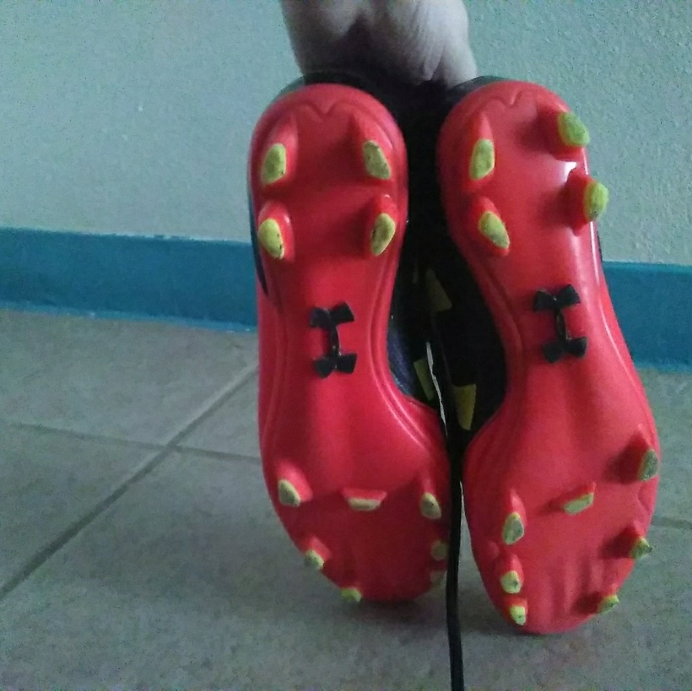 Under armour soccer cleats